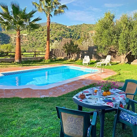 Vivelorural Casa Y Piscina En Vakantiehuis *