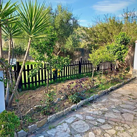Vakantiehuis Vivelorural Casa Y Piscina En *